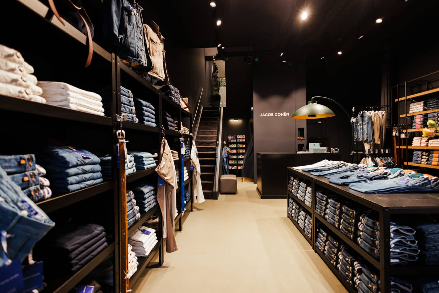 Jacob Cohën jeans flagshipstore in Antwerpen